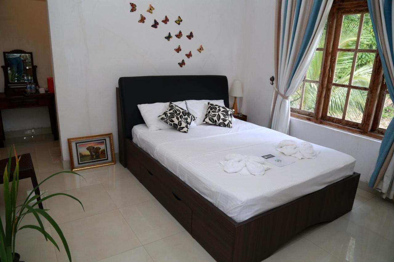 Chathu Holiday Home Kandy Eksteriør billede
