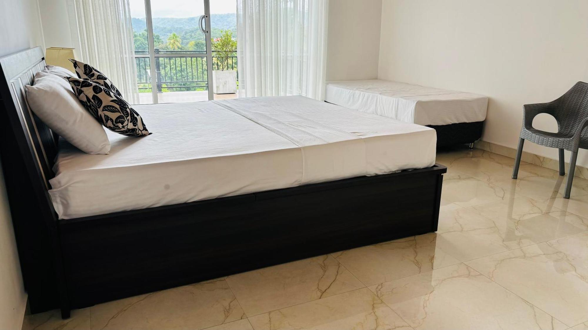 Chathu Holiday Home Kandy Eksteriør billede