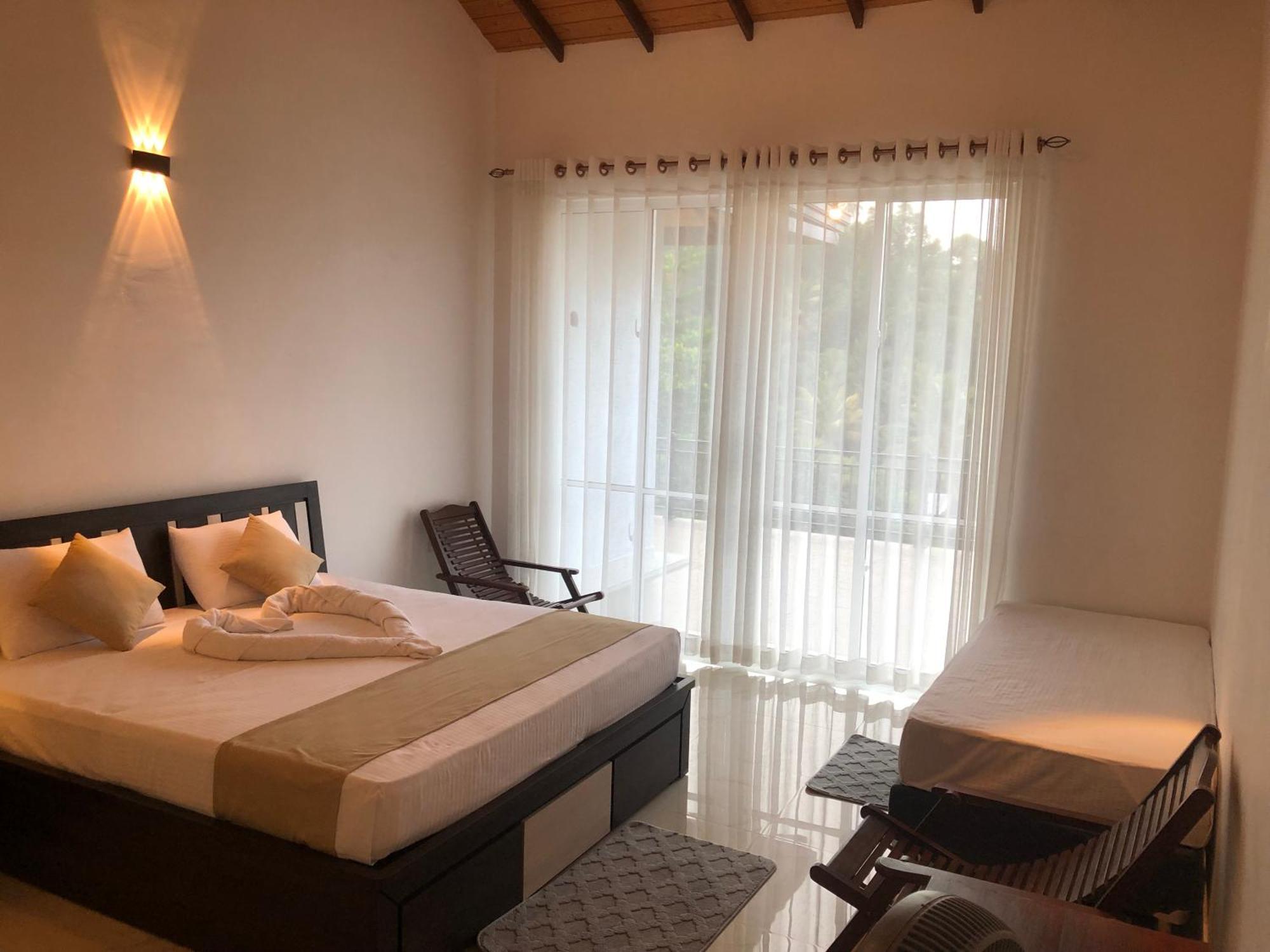 Chathu Holiday Home Kandy Eksteriør billede
