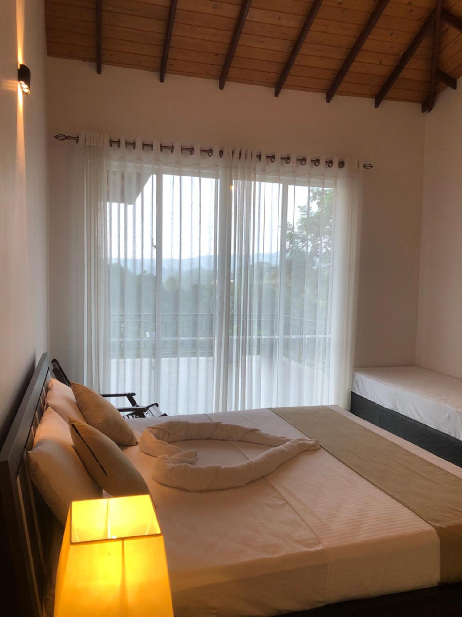 Chathu Holiday Home Kandy Eksteriør billede
